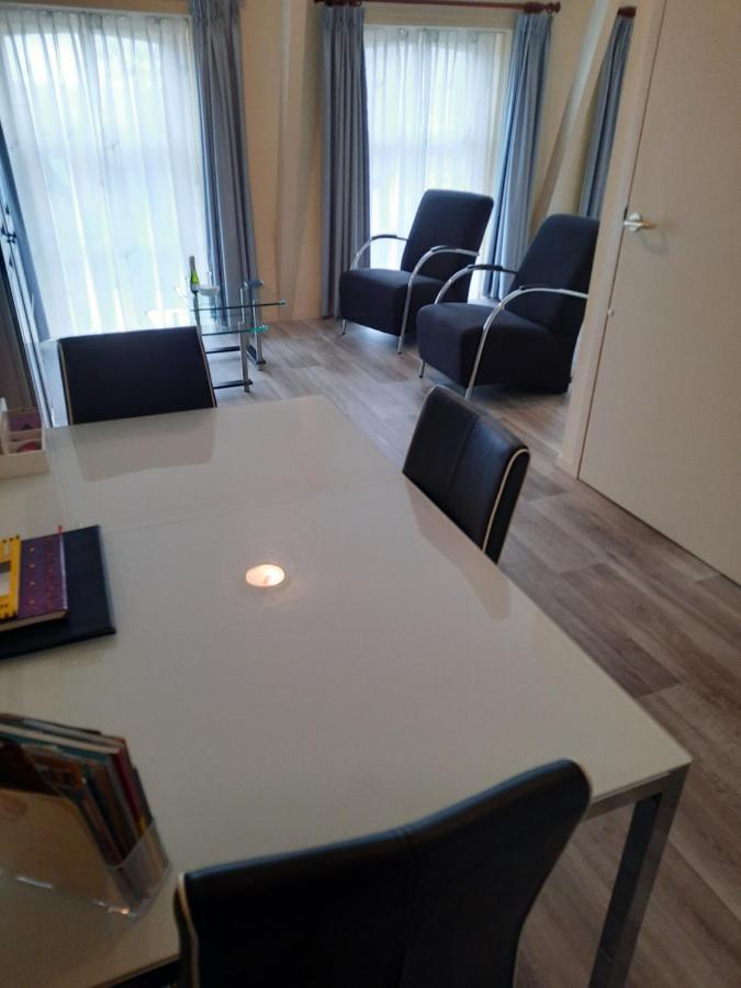 Oude Bildtzijl Logement 'De Witte Klok' מראה חיצוני תמונה